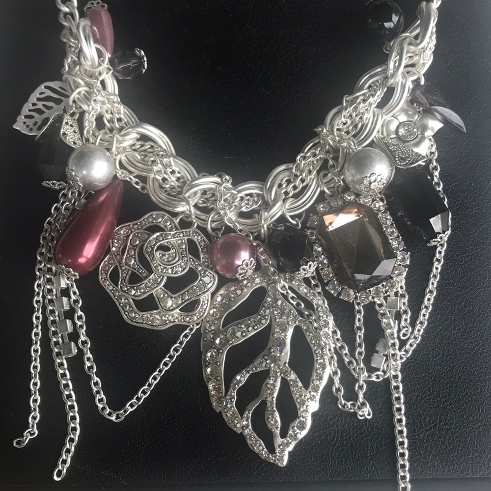 STUNNING MULTI CHARM NECKLACE